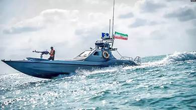 الحرس الثوري الإيراني: علينا السيطرة على البحر إذا أردنا التأثير بالنظام العالمي الجديد